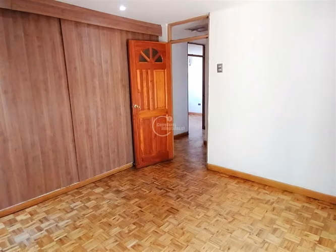 Casa en arriendo de 4 dorm. en Las Condes - Imagen 14