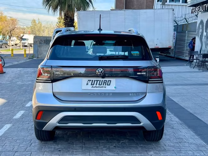 VOLKSWAGEN T-CROSS NUEVO T-CROSS TSI AT HIGHLINE - 2025 | 4585