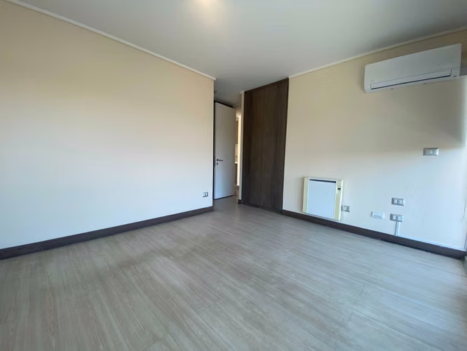 Depa 2D/2B impecable en Ñuñoa | Terraza y A/C (181787) - Imagen 8