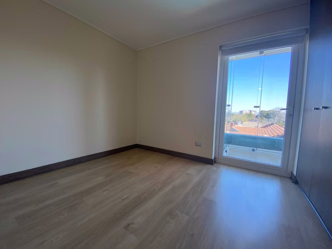 Depa 2D/2B impecable en Ñuñoa | Terraza y A/C (181787) - Imagen 10