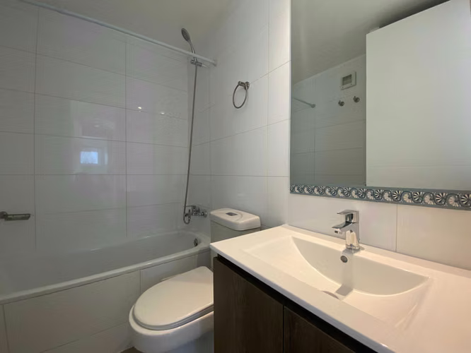 Depa 2D/2B impecable en Ñuñoa | Terraza y A/C (181787) - Imagen 12