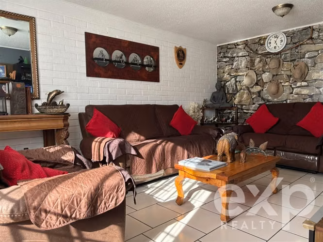 Casa en venta de 4 dorm. Villa los Heroes, Maipú - Imagen 2