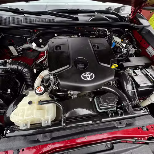 TOYOTA HILUX 4X4 DX 2023 - Imagen 14