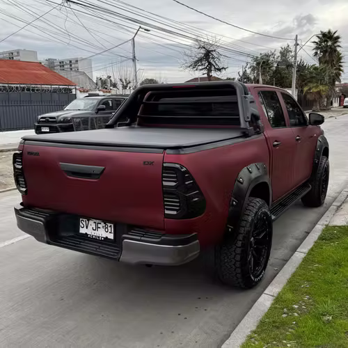 TOYOTA HILUX 4X4 DX 2023 - Imagen 5