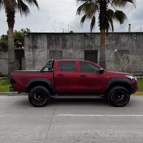 TOYOTA HILUX 4X4 DX 2023 - Imagen 6