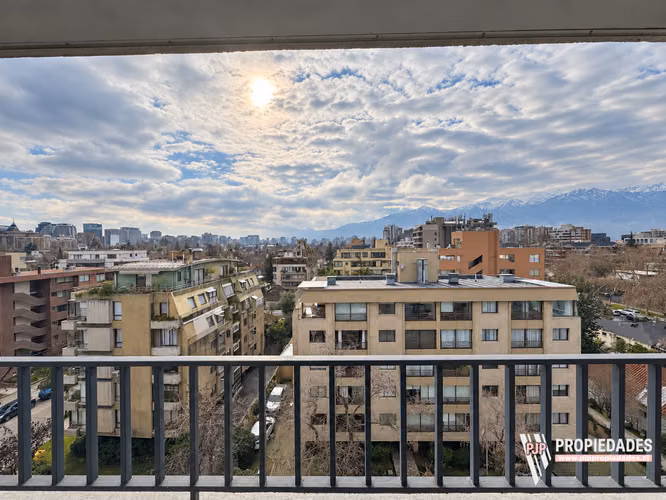Hermoso departamento con Vista despejada 1D/1B - Providencia - Imagen 8
