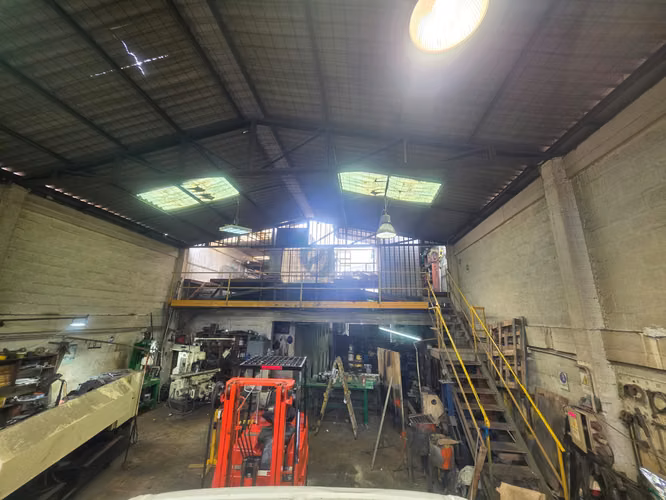 Venta Galpon en Barrio Industrial - Imagen 19