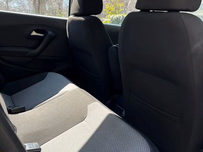 VOLKSWAGEN POLO HB 1.6L AT HIGHLINE 4X2 5P AÑO 2017