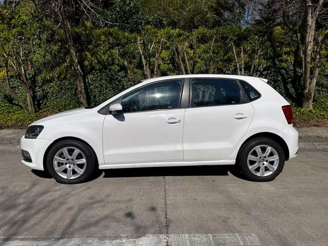 VOLKSWAGEN POLO HB 1.6L AT HIGHLINE 4X2 5P AÑO 2017