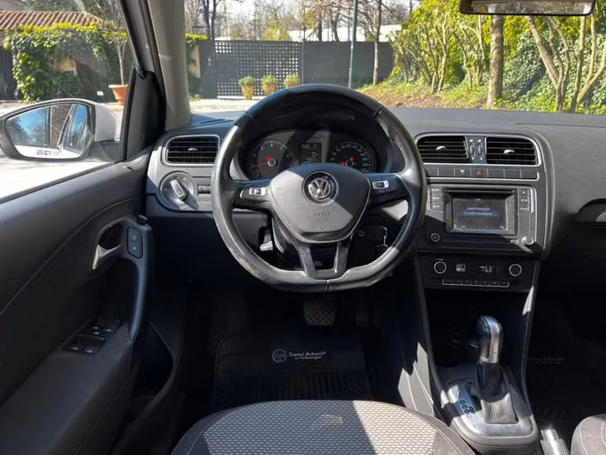 VOLKSWAGEN POLO HB 1.6L AT HIGHLINE 4X2 5P AÑO 2017