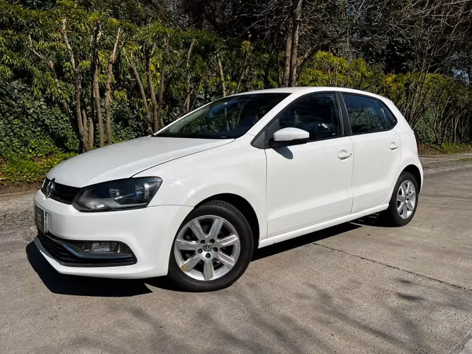 VOLKSWAGEN POLO HB 1.6L AT HIGHLINE 4X2 5P AÑO 2017