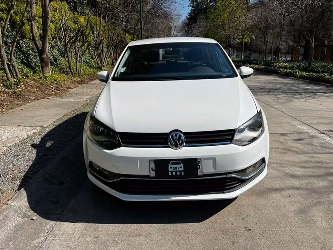 VOLKSWAGEN POLO HB 1.6L AT HIGHLINE 4X2 5P AÑO 2017