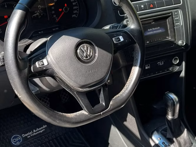 VOLKSWAGEN POLO HB 1.6L AT HIGHLINE 4X2 5P AÑO 2017
