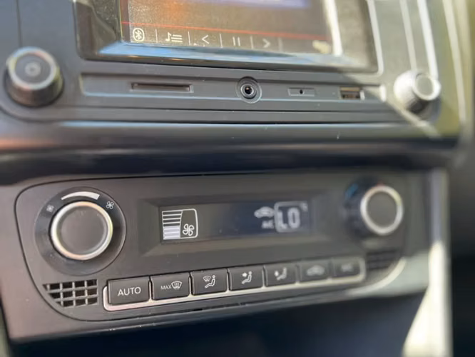 VOLKSWAGEN POLO HB 1.6L AT HIGHLINE 4X2 5P AÑO 2017