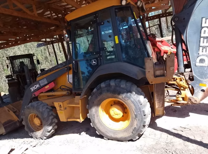 Retroexcavadora John Deere 310k año 2013 Americana