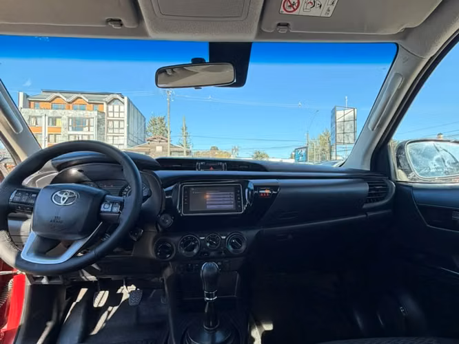 TOYOTA Hilux Dx 4X4 2.4 2021 - Imagen 14