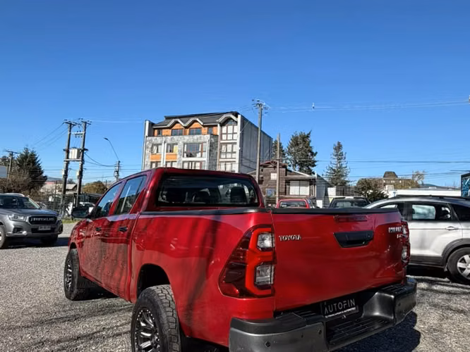 TOYOTA Hilux Dx 4X4 2.4 2021 - Imagen 13