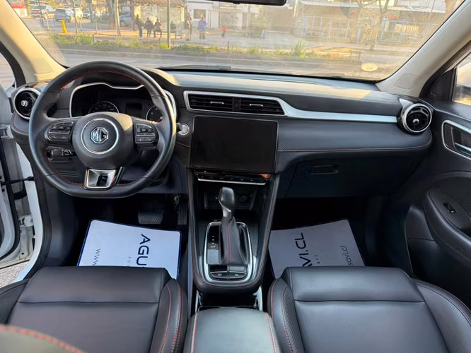 MG ZX DLX 4X2 CVT AT 5P. (2023)