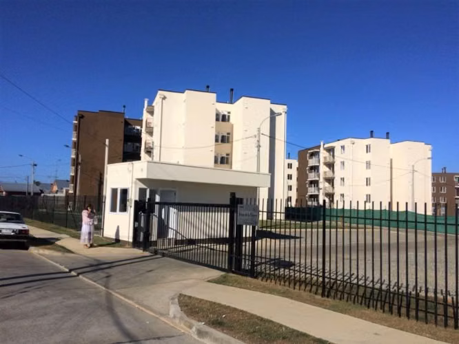 Arriendo Departamento en Cuarto Piso Brisas de la Ribera