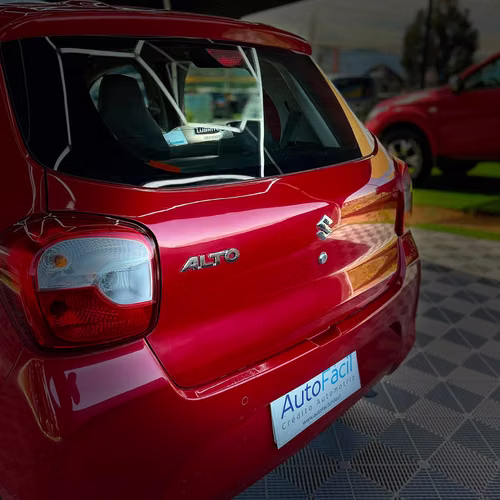 Suzuki Alto 1.0 GL 4X2 MT 5P (2024) - Imagen 8