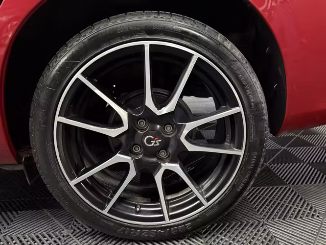 Toyota Yaris Sedán 1.5 Automático 2022