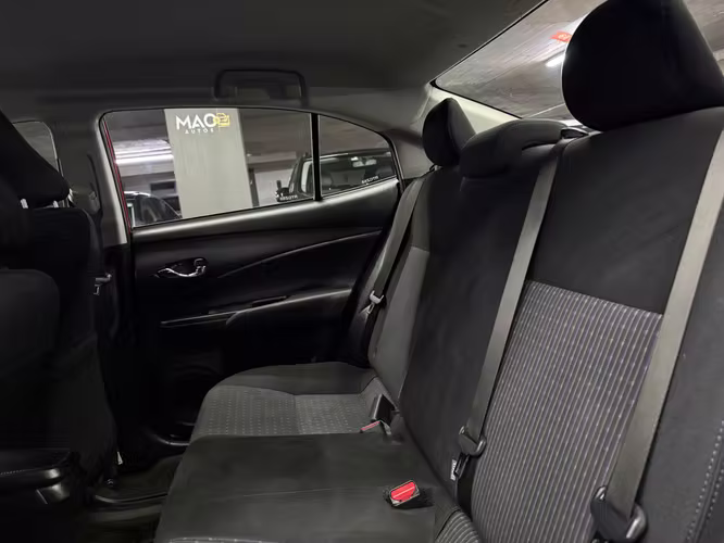 Toyota Yaris Sedán 1.5 Automático 2022