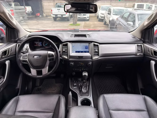 FORD RANGER LIMITED 3.5 DIESEL AUTOMATICA 4X4 UNICO DUEÑO - Imagen 8