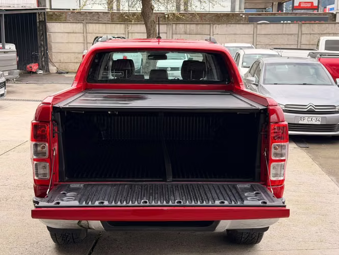 FORD RANGER LIMITED 3.5 DIESEL AUTOMATICA 4X4 UNICO DUEÑO - Imagen 5