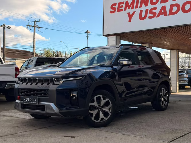 SSANGYONG TORRES 1.5T MECANICO UNICO DUEÑO 2023 - Imagen 2