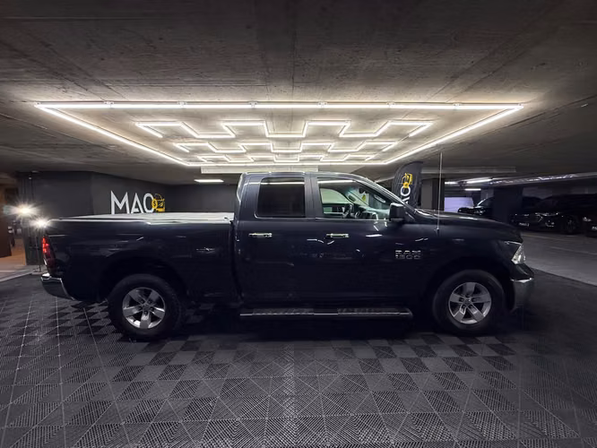 Dodge Ram 1500 SLT 4x4 3.6 2018 - Imagen 6