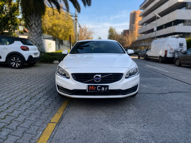 VOLVO S60 D2 2.0 - 2018 | 4594