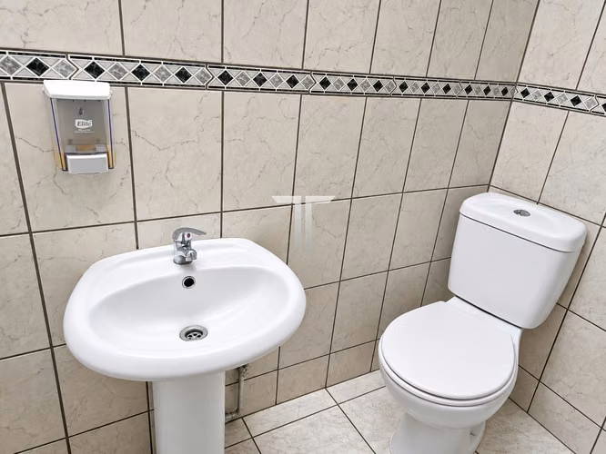 Oficina 85 m² en Matías Cousiño | 3 privados y 2 baños - Imagen 25