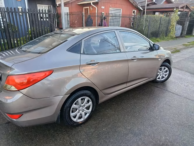 Vendo mi auto