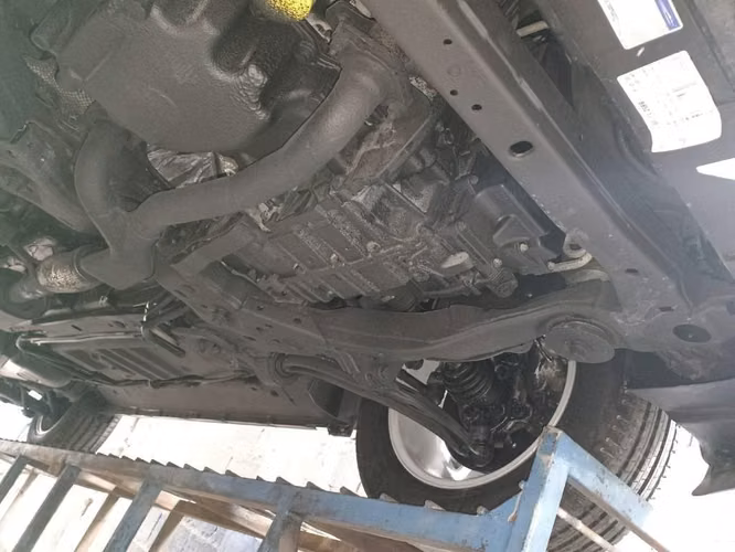 Ford Explorer 2013 XLT 3.5 V6 AT - Imagen 4