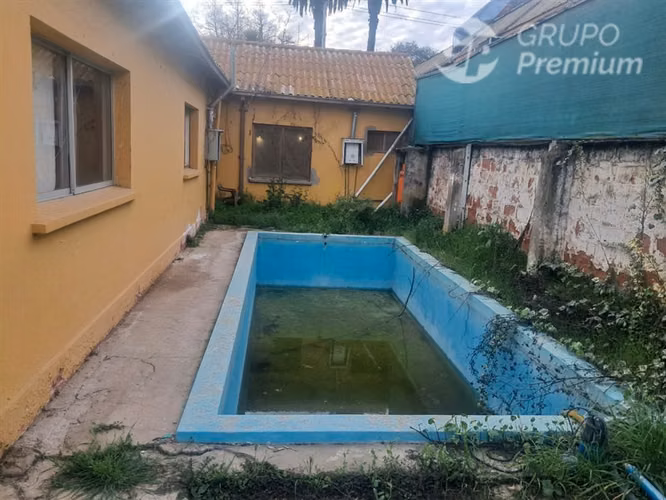 Venta de casa 4dor.3B 799mts2 terreno en Condominio