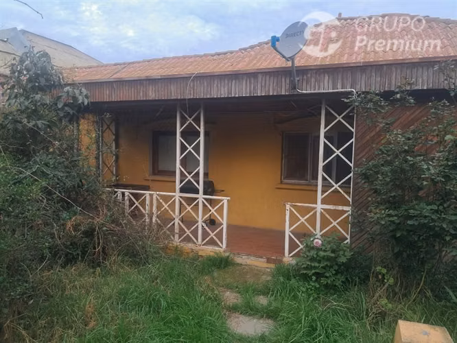 Venta de casa 4dor.3B 799mts2 terreno en Condominio