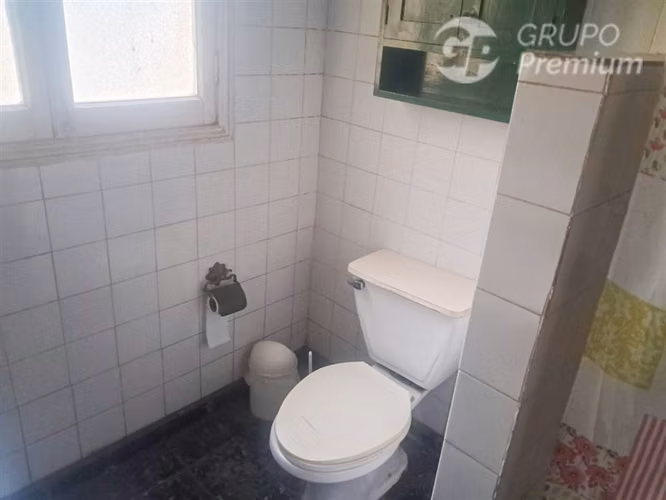 Venta de casa 4dor.3B 799mts2 terreno en Condominio