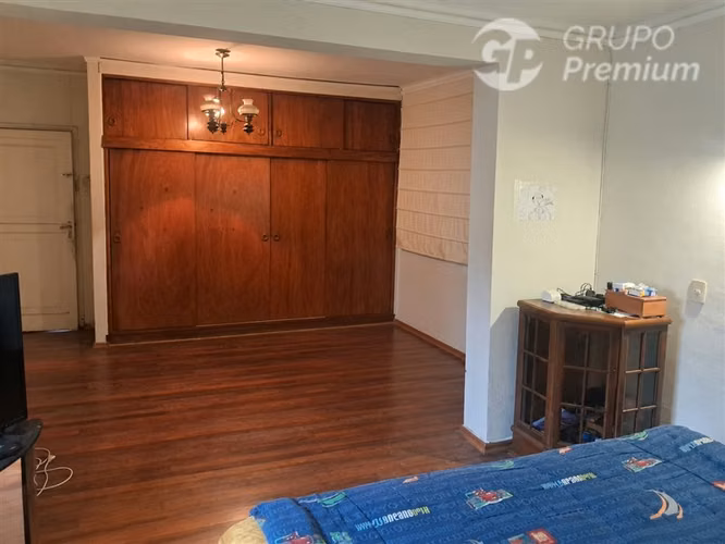 Venta de casa 4dor.3B 799mts2 terreno en Condominio