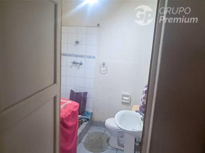 Venta de casa 4dor.3B 799mts2 terreno en Condominio
