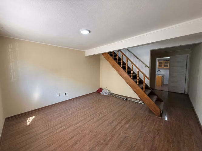 Casa de 2 pisos en Santiago Centro (181847) - Imagen 2