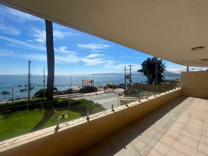 Depto 2D/2B en Concón: 90 m² en primera línea, (181858)