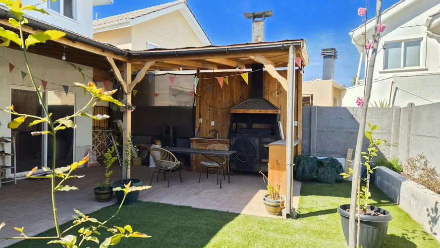 Venta Casa 3 Dormitorios, 3 Baños, 2 Estacionamiento - Imagen 18