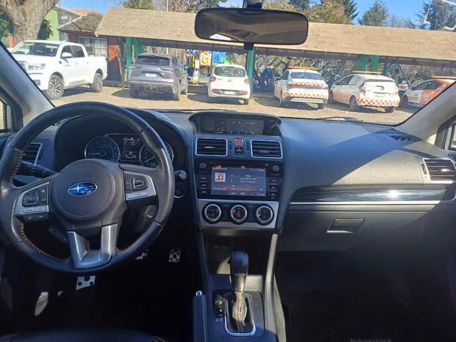 SUBARU Xv 2.0I limited - Imagen 2