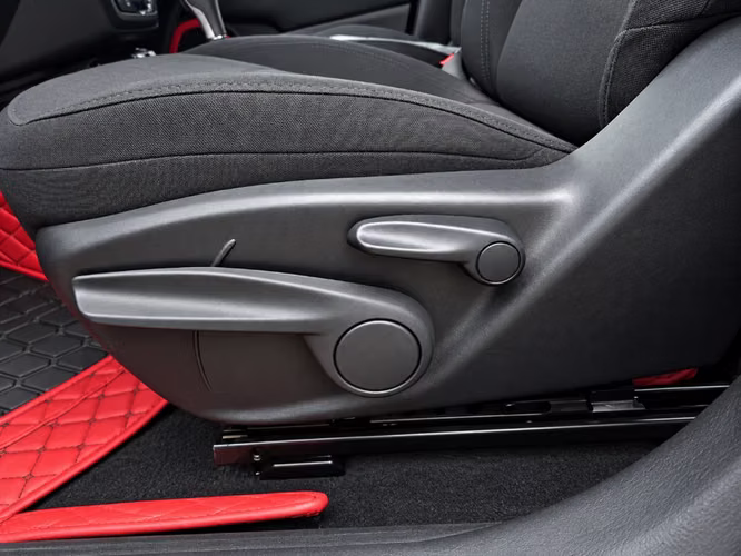 Jeep Renegade 1.8 SPORT LX 4X2 AT 5P 2022 - Imagen 18