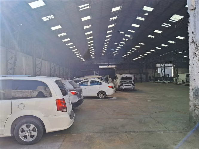 ARRIENDO GALPÓN1045M2-ECUADOR-RUTA 5-ESTACIÓN CENTRAL - Imagen 4