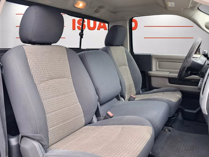DODGE RAM 1500 SLT 4X4 5.7 AUT 2011