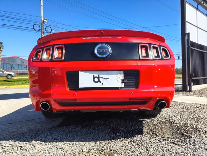 FORD MUSTANG 5.0 V8  2013 - Imagen 17