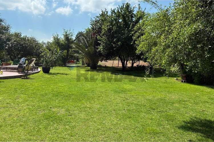 Parcela con piscina y gran terreno en chicureo - Imagen 33
