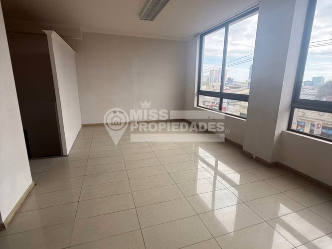 ARRIENDA OFICINA EDIFICIO MATTA, ANTOFAGASTA - Imagen 5