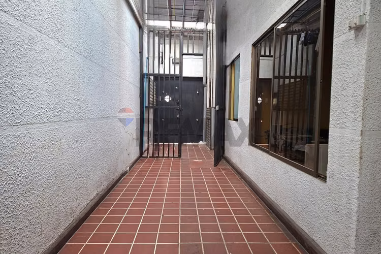 22 dormitorios | inversión | metro cumming - Imagen 4